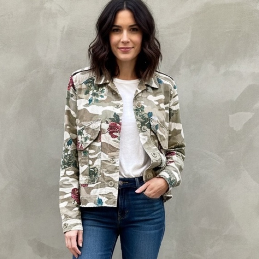 American Rag Floral Camouflage Jean Jacket Size L